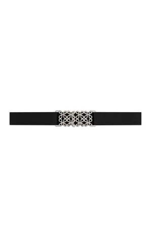 DECORATIVE CLASP BELT IN BLACK AND SILVER
