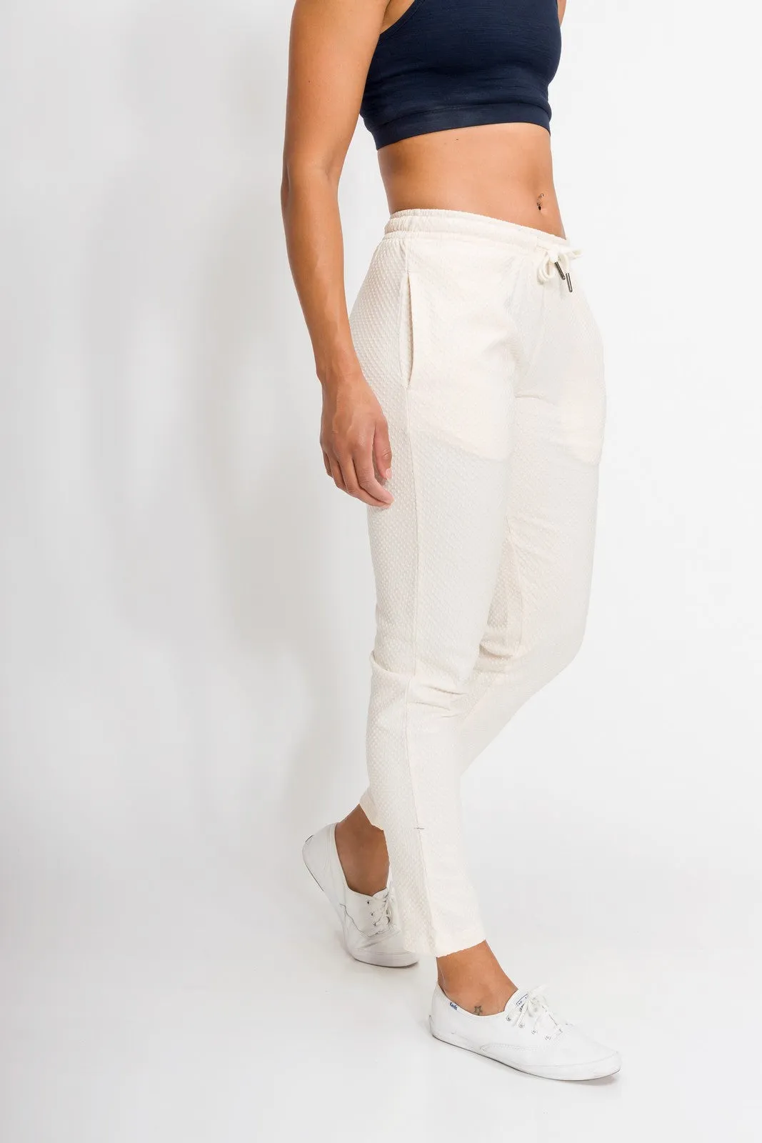 Gwen | Women's Bubble Knit Elastic Waist Band Sweatpants