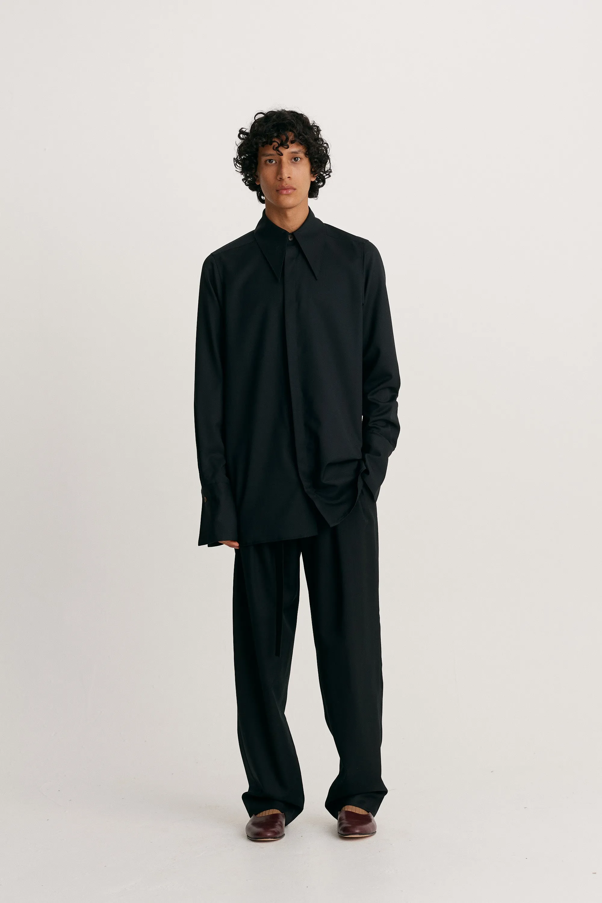 Pointed Collar Long Line Shirt