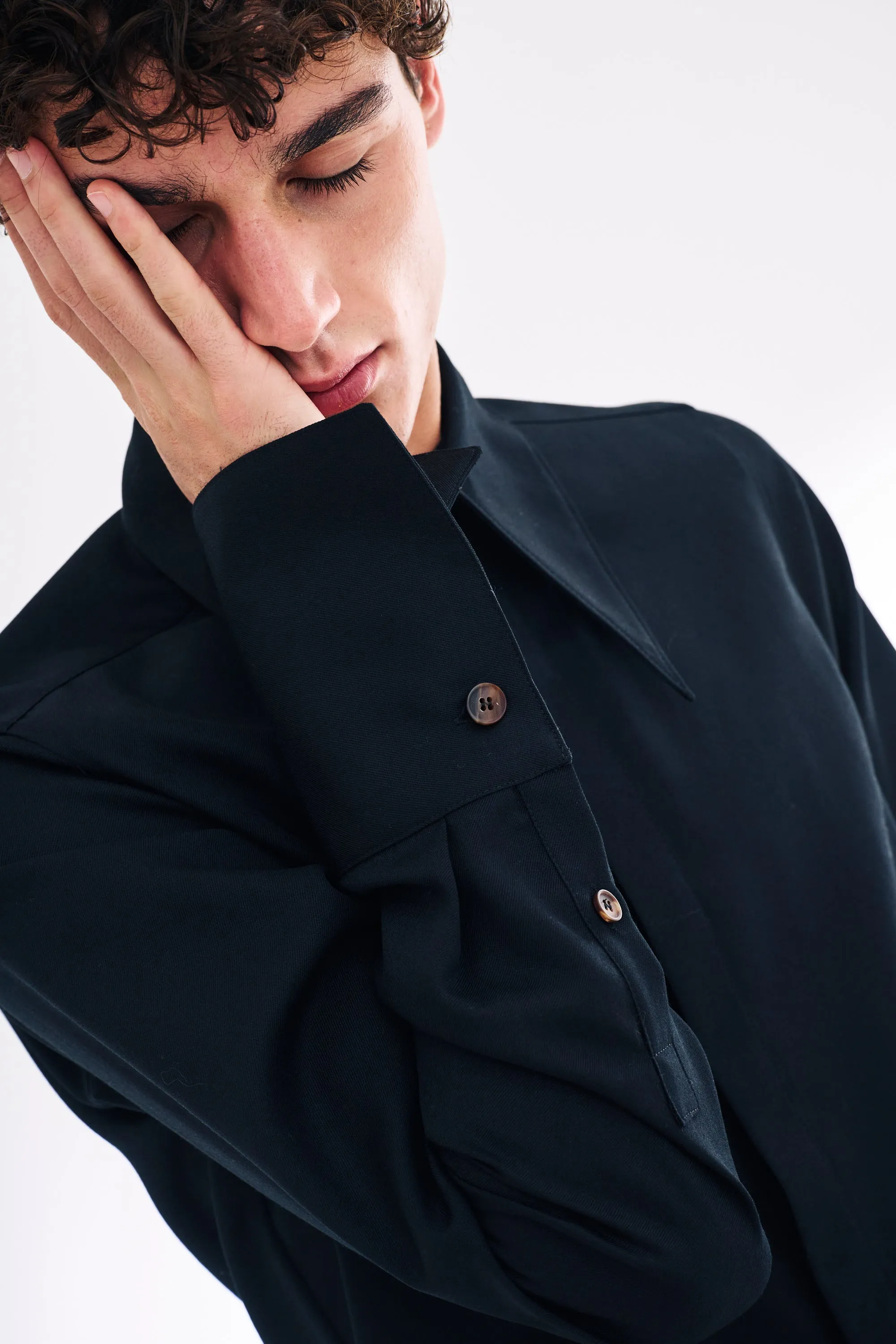 Pointed Collar Long Line Shirt