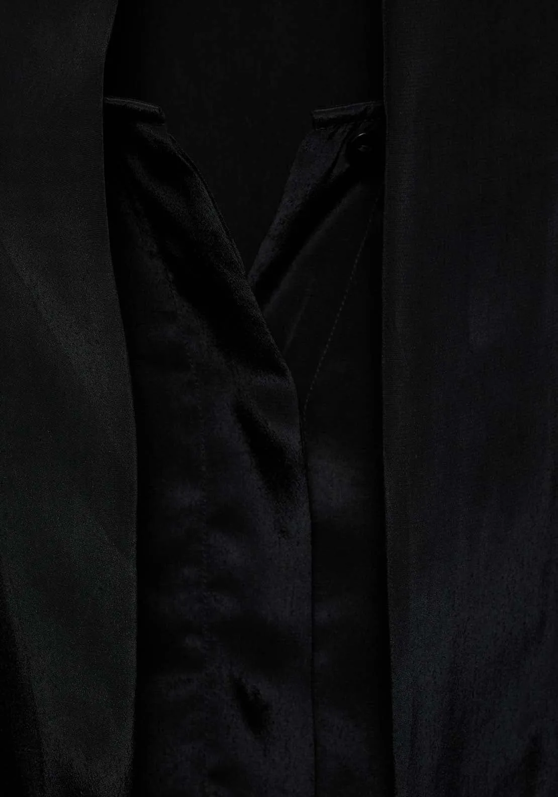 Satin shirt with bow - Black